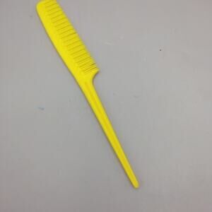 Tupperware Comb 8" Hair Teaser Rat Tail Mold #61 Yellow